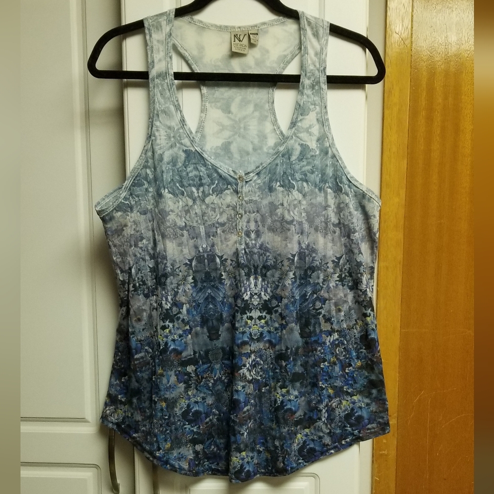 🍁🌺Nevada racerback floral colorblock tank top with faux front button detail